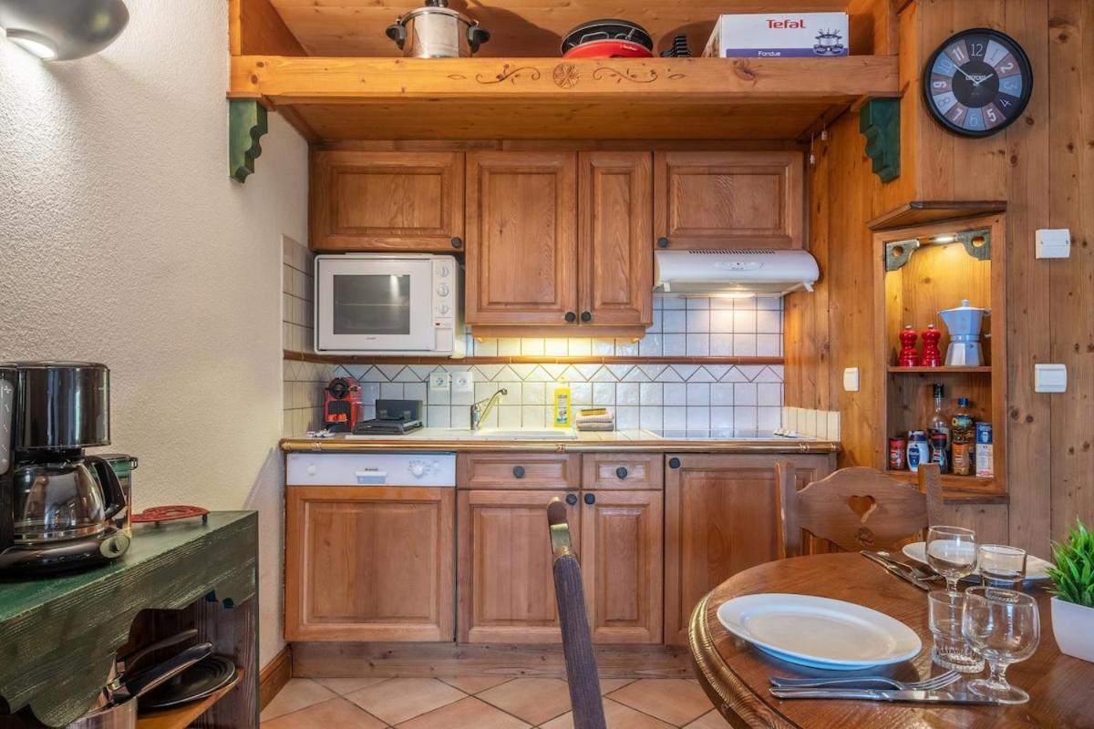 Le Cristal Mt10 - - Close To Lift - Freeparking Appartement